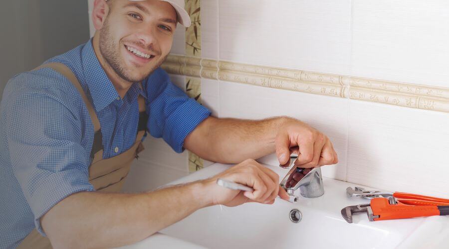 Handle or spout repair in Tompkinsville, KY